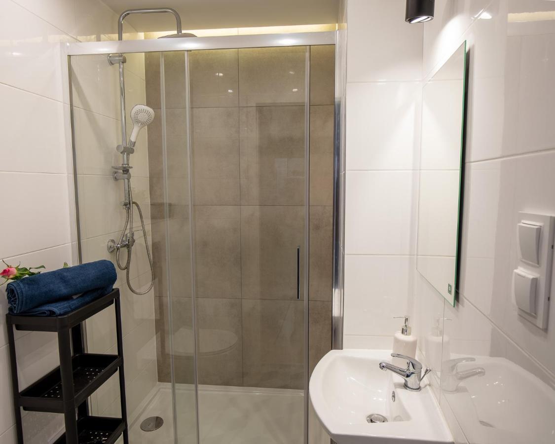 Apartament Marta وارسو المظهر الخارجي الصورة